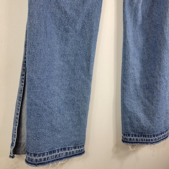 Litz by Uniq Open Side Wide Leg High Waist Patch Pocket Released Hem Jeans - Picture 9 of 10